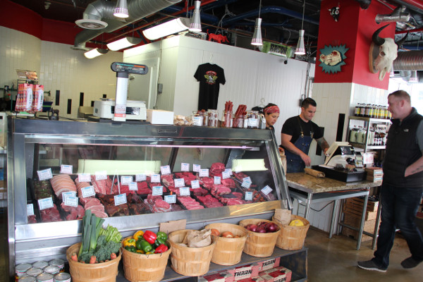 Find the Best From Local Sources at Pete’s Meats